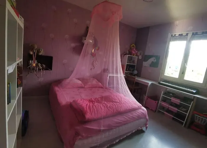 Вилла Grande Maison, Piscine Et Poele A Bois , A *